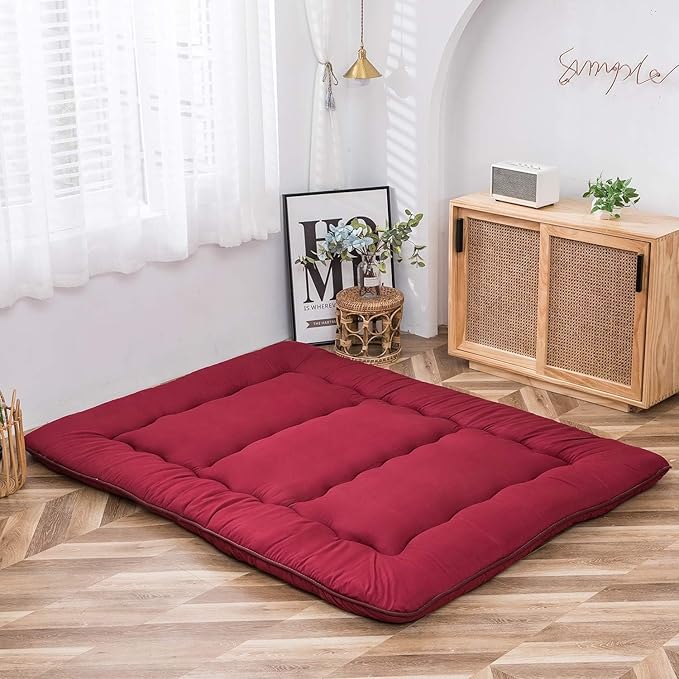MAXYOYO Japanese Floor Mattress Futon Mattress, Thicken Sleeping Pad Foldable Roll Up Floor Futon for Adults Tatami Mat Dormitory Bed Lounger, Burgundy, Twin