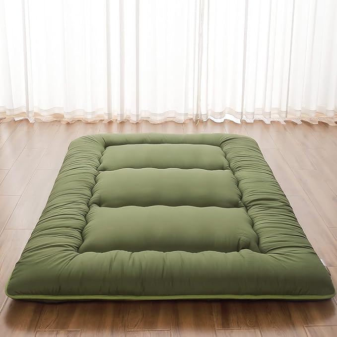 Japanese Floor Mattress, Futon Mattress with Portable Storage Bag and Washable Cover, Roll Up Thick Tatami Mat Suitable for Camping, Guest Room, Green, Queen
