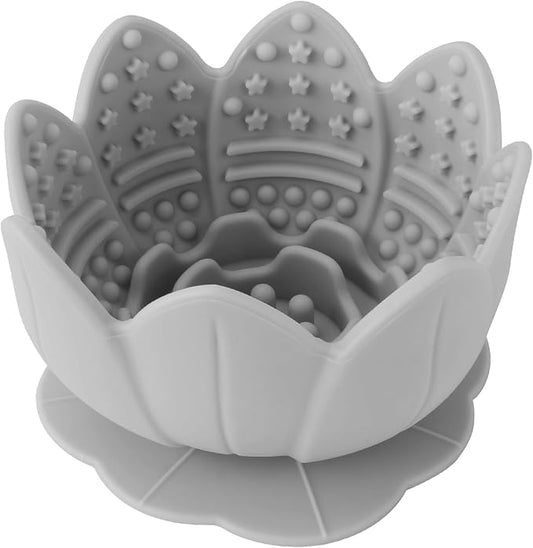 Silicone Dog Slow Feeder Lick Bowl，Slow Feeder Bowls for Small Medium Breed Dogs，Dog Freeze Bowl with Suction Cups，Interactive Puzzle Toy(Grey, Small)