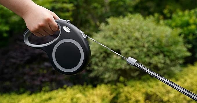 Retractable Dog Leash, 30 FT/ 20 FT Dog Walking Leash for Small Medium Large Dogs up to 77 lbs, Heavy Duty No Tangle (Black, 30 FT (30-77 lbs))