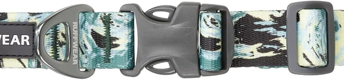 Ruffwear, Front Range Dog Collar, Adjustable Tubelok Webbing, Lightweight, Side Release Buckle, Aluminum V-Ring, Durable for Everyday Use, Sweeping Sage, 20"-26"