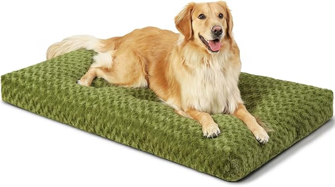 KSIIA Washable Dog Bed Comfy Dog Crate Pad Deluxe Plush Pet Bed Non-Slip Kennel Pad for Jumbo Dogs, 47" x 29", Green