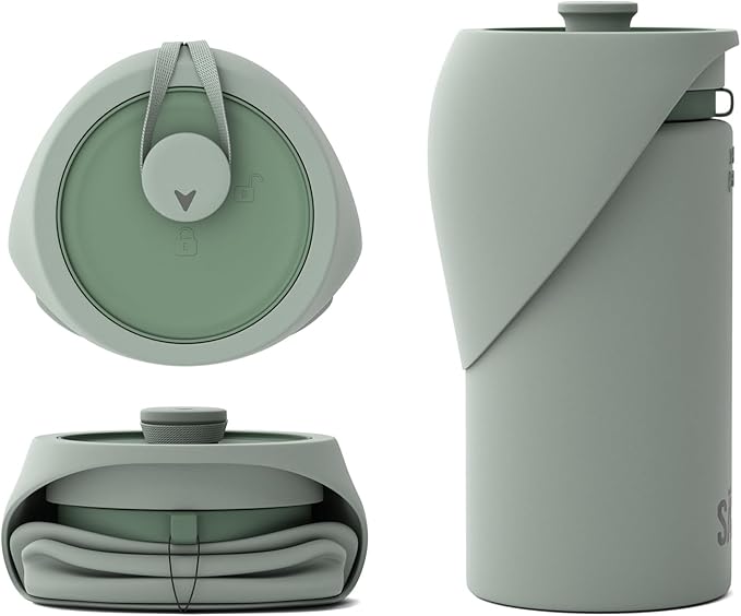 SÄKER Portable Dog Water Bottle, Collapsible Water Bottle for Dogs Perfect for Walking, Hiking and Outdoors | Works as a Portable Water Bowl | Designed in Montreal - 750ml