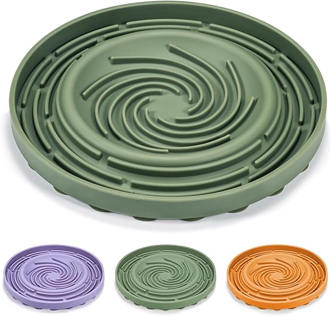 Silicone Dog Feeding Bowl with Suction Cup, Dog Puzzle Feeding Bowls for Heathy Eating - Non Slip Design (Green)