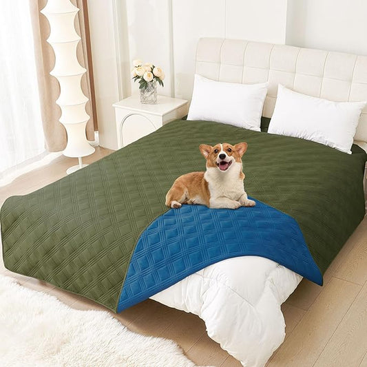 hyha Waterproof Dog Blanket, Reversible Pet Bed Blanket, Soft Sofa Couch Cover for Dogs Washable, Waterproof Pet Couch Covers for Sofa Puppy Cats Furniture Protector(82"x102", Green/Navy Blue)