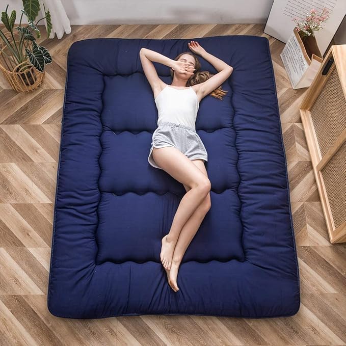 MAXYOYO Japanese Floor Mattress Futon Mattress, Thicken Tatami Mat Sleeping Pad Foldable Roll Up Mattress Boys Girls Dormitory Mattress Pad Kids Floor Lounger Pillow Bed, Navy, Twin Size