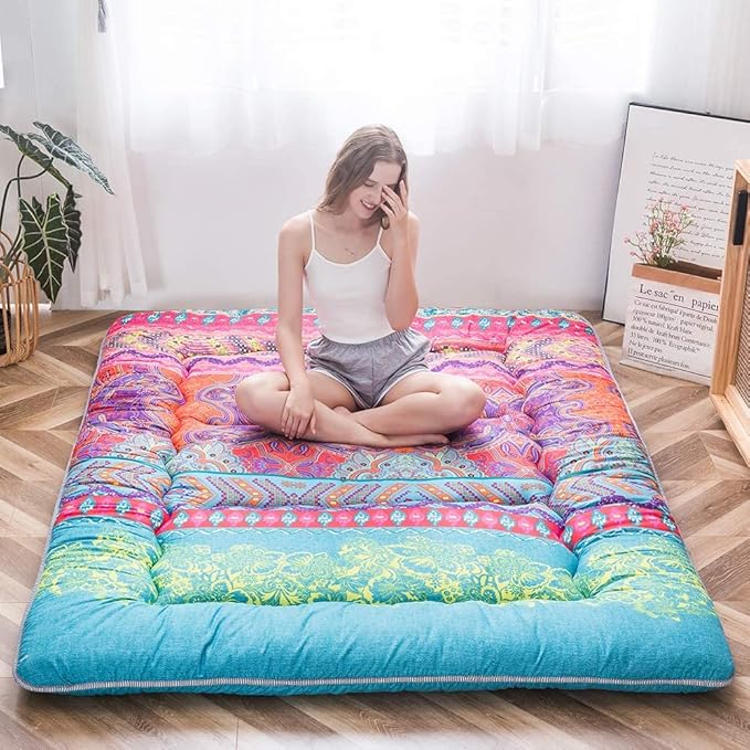 MAXYOYO Bohemian Futon Floor Mattress Boho Floral Style Japanese Tatami Mat Foldable Bed Portable Camping Sleeping Pad Lounger Couch Bed, Queen