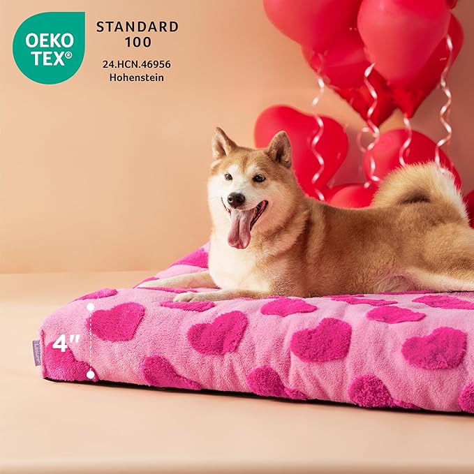 LE SURE Large Dog Beds-Thick Shredded Chopped Foam Pet Bed Indoor Valentine's Day Gift for Pets,Washable Cute Modern Fuzzy Plush & Anti Slip Bottom,Lover Hearts