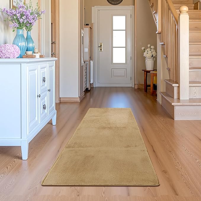 jinchan Solid Plush Runner Rug 2x5 Performance Shaggy Washable Hallway Rug Soft Modern Faux Wool Cozy Non Slip Carpet for Bedroom Laundry Room Living Room Kids Nursery Tan