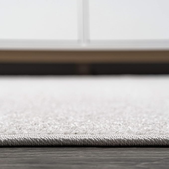 JONATHAN Y Haze Solid Low-Pile Ivory Indoor Area Rug 4x6, Coastal,Bohemian,Minimalist,Classic, Easy-Cleaning for Living Room,Bedroom,Kitchen,Pet Friendly,Non-Shedding (SEU100D-4)