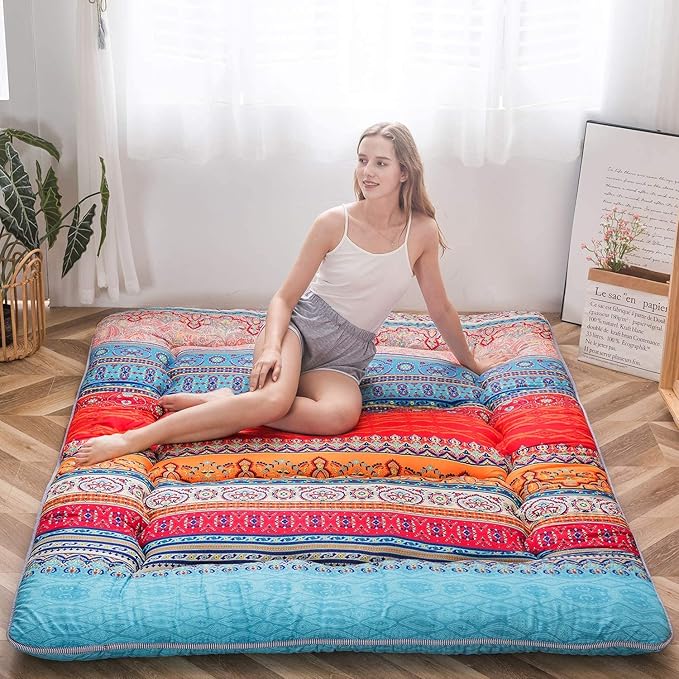 MAXYOYO Bohemian Retro Vintage Floral Japanese Futon Mattress Roll Up Tatami Floor Mat Foldable Bed Portable Camping Mattress Sleeping Pad Floor Lounger Couch Bed, King