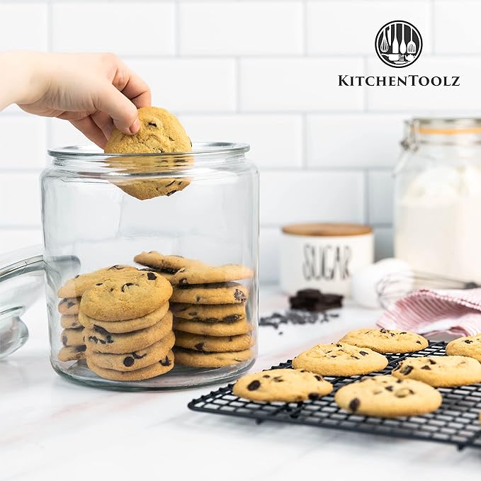 1 Gallon Glass Cookie Jar with Lid – Glass Jar with Lid - Airtight Food Storage Container for Cookies, Candy, Flour, Dog Treats – Clear Large Kitchen Jar for Pantry or Laundry Room