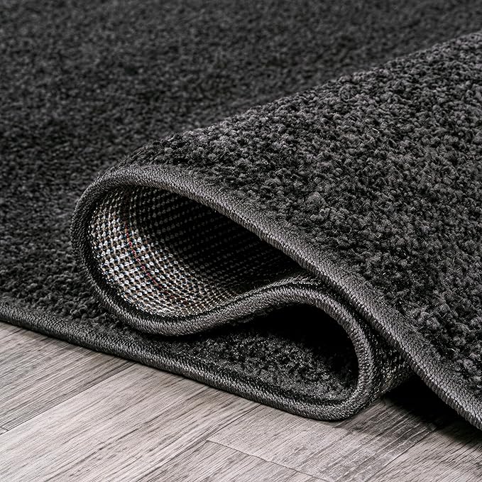 JONATHAN Y Haze Solid Low-Pile Black Indoor Area Rug 6x9, Coastal,Bohemian,Minimalist,Classic, Easy-Cleaning for Living Room,Bedroom,Kitchen,Pet Friendly,Non-Shedding (SEU100I-6)