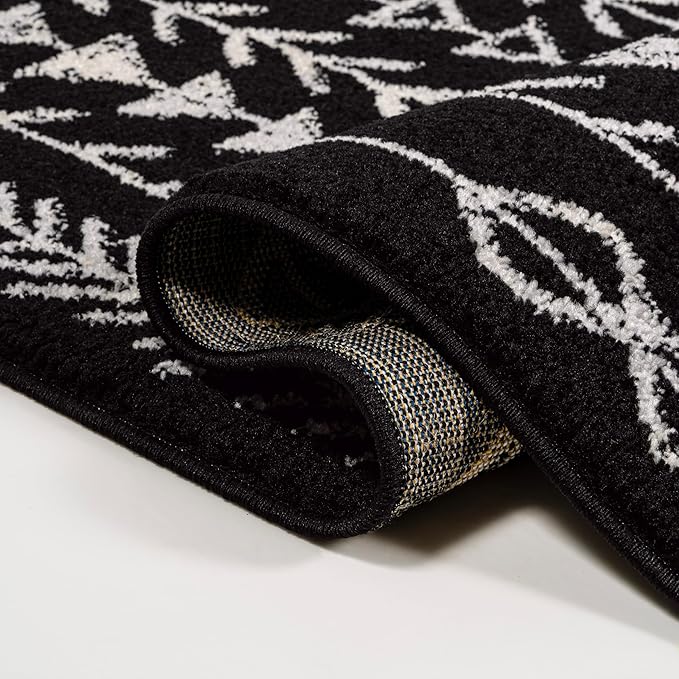 JONATHAN Y Ziri Moroccan Geometric Black/Cream Indoor Area Rug, 3x5, Bohemian, Scandinavian, Easy-Cleaning for Living Room, Bedroom, Kitchen, Pet Friendly, Non-Shedding (MOH210C-3)