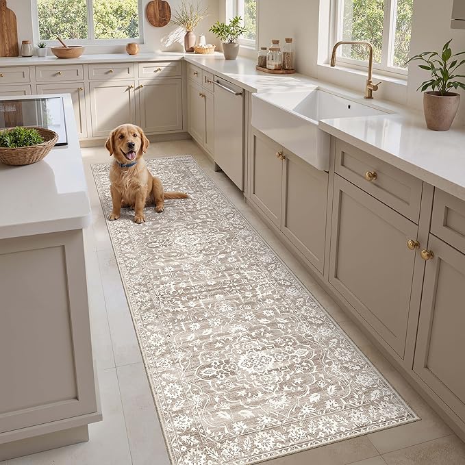 Washable 2.5'x8' Runner Rugs for Hallway, Kitchen Runner Rugs with Rubber Backing Vintage Non-Slip Soft 2'6"x8' Carpet Runner for Entryway Laundry Bedroom Farmhouse Light Brown