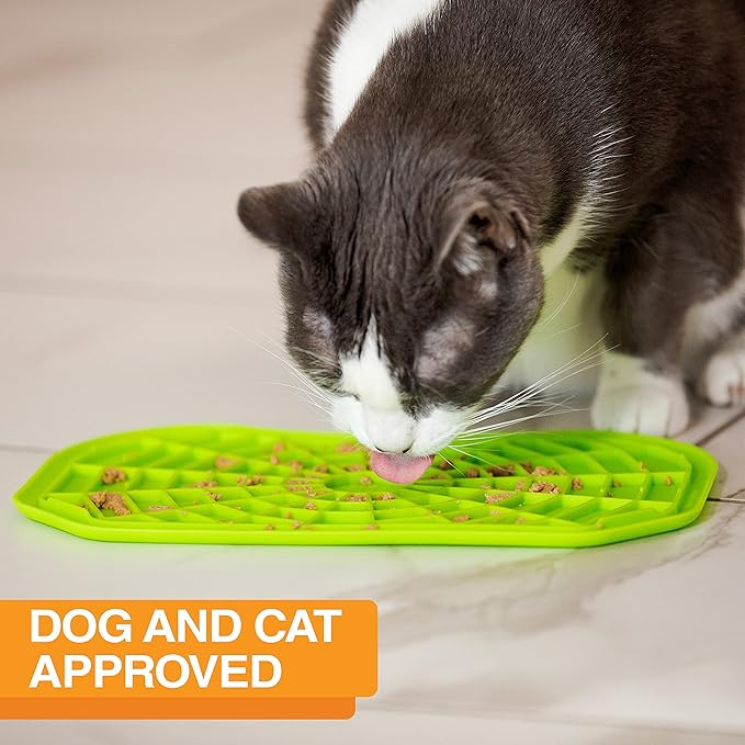 Neater Pets - Neat-LIK - Slow Feeding Pad for Dogs & Cats - Puzzle Toys Provide Boredom & Anxiety Relief - Fill Licking Pad with Healthy Treats & Food (Green)