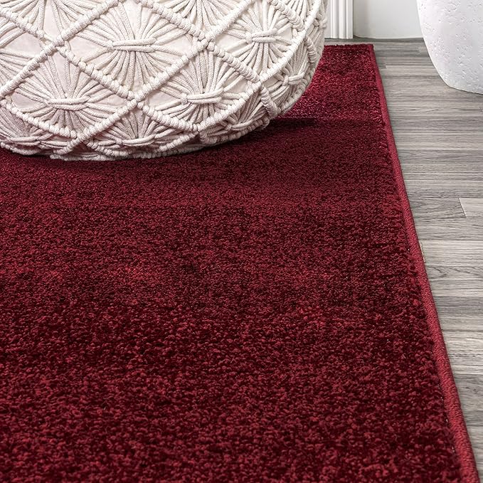 JONATHAN Y Haze Solid Low-Pile Dark Red Indoor Area Rug 3x5, Coastal,Bohemian,Minimalist,Classic, Easy-Cleaning for Living Room,Bedroom,Kitchen,Pet Friendly,Non-Shedding (SEU100Q-3)