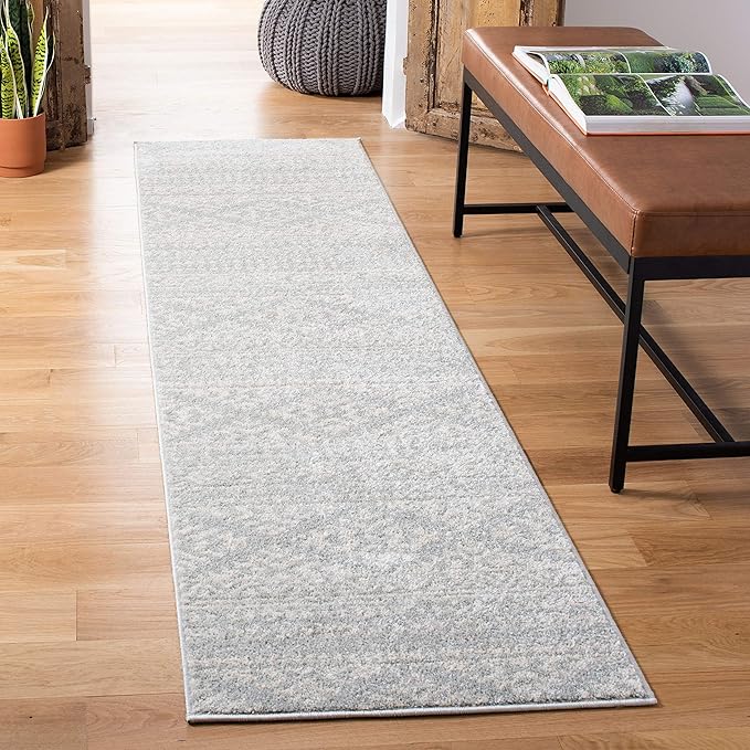 SAFAVIEH Tulum Collection Runner Rug - 2' x 21', Light Grey & Ivory, Moroccan Boho Tribal Design, Non-Shedding & Easy to Clean, Ideal for Living Room, Hallway, Foyer, Bedroom (TUL272F)