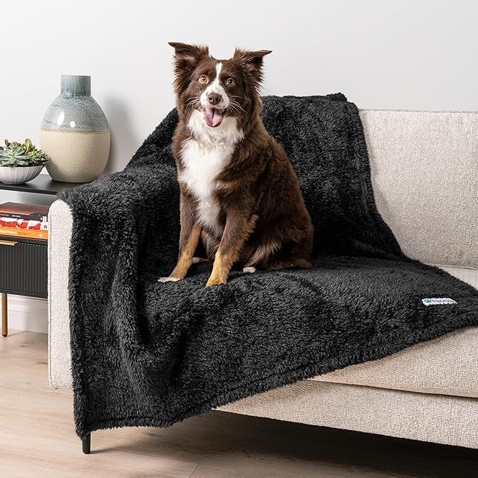 PetAmi Dog Blanket for Small Medium Dogs, Black Fluffy Soft Sherpa Fleece for Puppy, Kitten, Doggie - Calming Pet Throw for Couch, Sofa, Bed - Washable, Medium 29x40