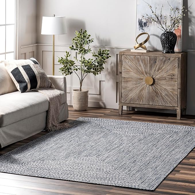nuLOOM 2' x 3' Solid Hand Braided Indoor/Outdoor Area Rug, Pet-Friendly, High Traffic, Weather Resistant, for Patio, Balcony, Bedroom, Living Room, Dining Room, Wynn Navy