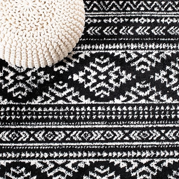SAFAVIEH Tulum Collection Area Rug - 8' Square, Black & Ivory, Moroccan Boho Tribal Design, Non-Shedding & Easy to Clean, Ideal for Living Room, Bedroom, Dining Space (TUL272Z)