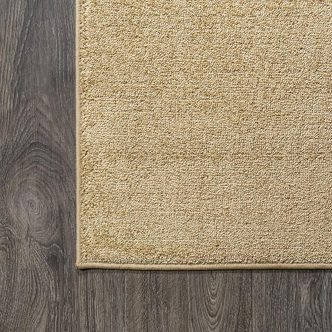 JONATHAN Y Haze Solid Low-Pile Mustard Indoor Area Rug 3x5, Coastal,Bohemian,Minimalist,Classic, Easy-Cleaning for Living Room,Bedroom,Kitchen,Pet Friendly,Non-Shedding (SEU100B-3)