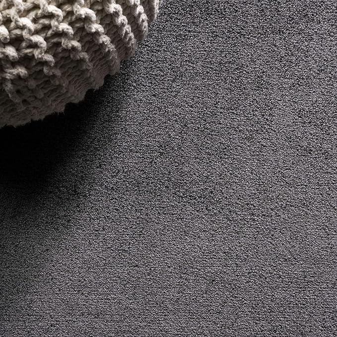 JONATHAN Y Haze Solid Low-Pile Black Runner Rug 2x8, Coastal,Bohemian,Minimalist,Classic, Easy-Cleaning for Living Room,Bedroom,Kitchen,Pet Friendly,Non-Shedding (SEU100I-28)