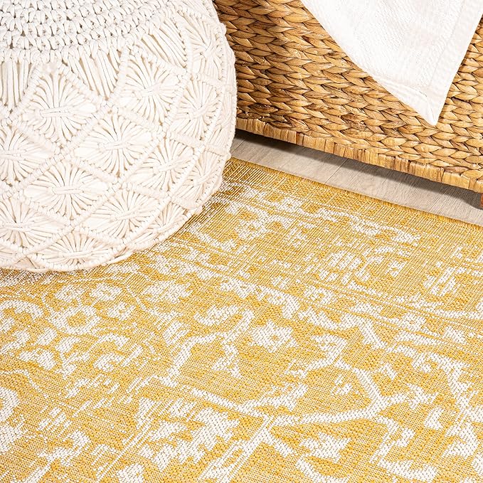 JONATHAN Y Boho Medallion Indoor Outdoor Square Area Rug 5X5 Yellow/Cream, Malta Textured Weave for Backyard, Patio, Porch, Easy-Cleaning, High Traffic, Pet-Friendly, Non-Shedding (SMB104G-5SQ)