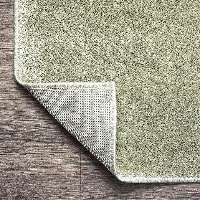 JONATHAN Y Haze Solid Low-Pile Green 7x7 Square Indoor Area Rug, Coastal,Bohemian,Minimalist,Classic, Easy-Cleaning for Living Room,Bedroom,Kitchen,Pet Friendly,Non-Shedding (SEU100O-7SQ)