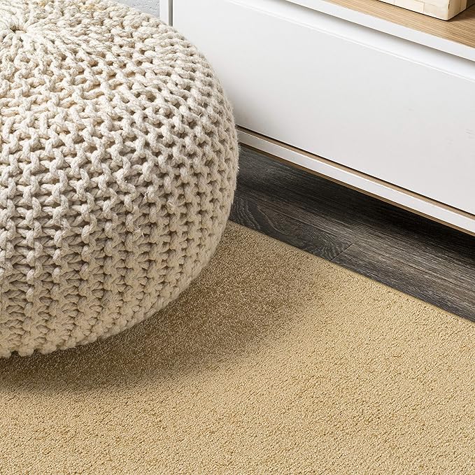 JONATHAN Y Haze Solid Low-Pile Mustard 6x6 Square Indoor Area Rug, Coastal,Bohemian,Minimalist,Classic, Easy-Cleaning for Living Room,Bedroom,Kitchen,Pet Friendly,Non-Shedding (SEU100B-6SQ)