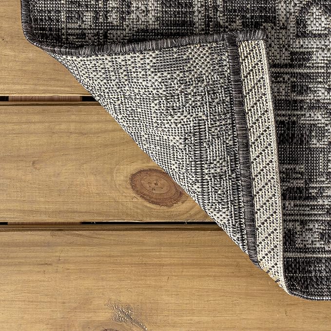 JONATHAN Y Boho Medallion Indoor Outdoor Octagon Area Rug 8 Ft Black/Gray, Malta Textured Weave for Backyard, Patio, Porch, Easy-Cleaning, High Traffic, Pet-Friendly, Non-Shedding (SMB104C-8TGN)