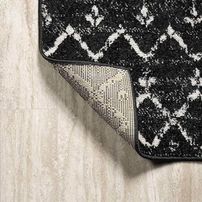 JONATHAN Y Boho Vintage Diamond Black/Ivory Round Area Rug 9 ft, Moroccan Hype for Living Room, Bedroom, Kitchen, Office, Easy-Cleaning, High Traffic, Pet-Friendly, Non-Shedding (MOH101D-9R)