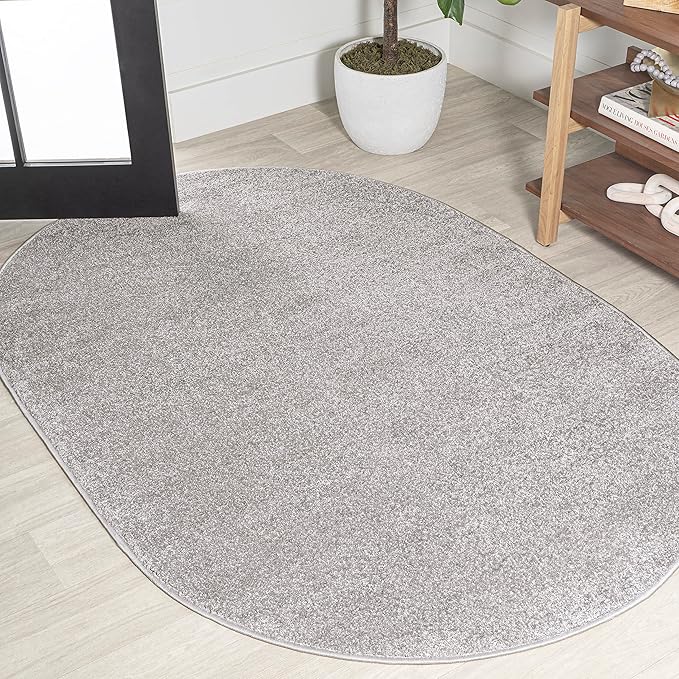 JONATHAN Y Haze Solid Low-Pile Light Gray 3x5 Oval Indoor Area Rug, Coastal,Bohemian,Minimalist,Classic, Easy-Cleaning for Living Room,Bedroom,Kitchen,Pet Friendly,Non-Shedding (SEU100K-3OV)