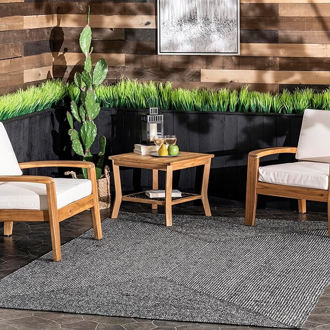 nuLOOM 3' x 5' Solid Hand Braided Indoor/Outdoor Area Rug, Pet-Friendly, High Traffic, Weather Resistant, for Patio, Balcony, Bedroom, Living, Dining Room, Wynn Charcoal