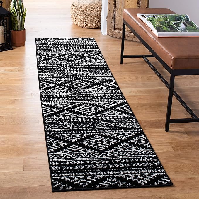 SAFAVIEH Tulum Collection Runner Rug - 2' x 19', Black & Ivory, Moroccan Boho Tribal Design, Non-Shedding & Easy to Clean, Ideal for Living Room, Hallway, Foyer, Bedroom (TUL272Z)