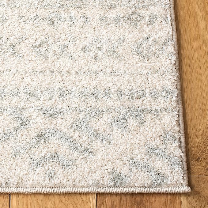 SAFAVIEH Tulum Collection Runner Rug - 2' x 8', Ivory & Light Grey, Moroccan Boho Tribal Design, Non-Shedding & Easy to Clean, Ideal for Living Room, Hallway, Foyer, Entryway, Bedroom (TUL272G)