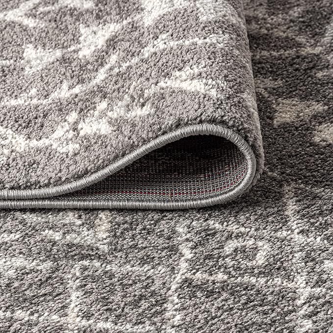 JONATHAN Y Ziri Moroccan Geometric Gray/Cream Indoor Area Rug, 3x5, Bohemian, Scandinavian, Easy-Cleaning for Living Room, Bedroom, Kitchen, Pet Friendly, Non-Shedding (MOH210B-3)