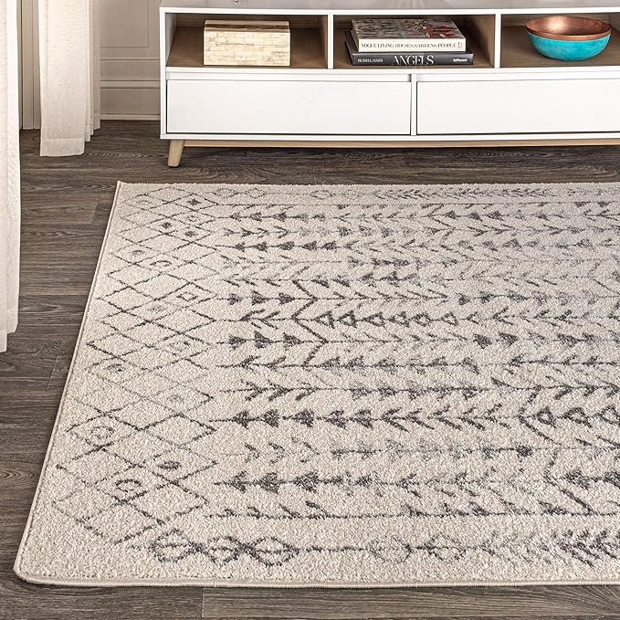 JONATHAN Y Ziri Moroccan Geometric Cream/Gray Indoor Area Rug, 4x6, Bohemian, Scandinavian, Easy-Cleaning for Living Room, Bedroom, Kitchen, Pet Friendly, Non-Shedding (MOH210A-4)