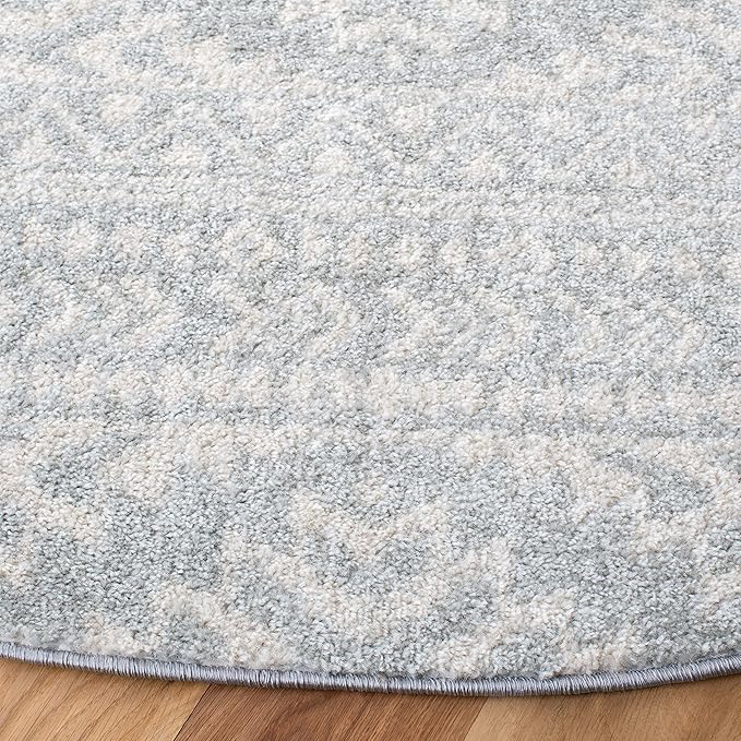 SAFAVIEH Tulum Collection Area Rug - 3' Round, Light Grey & Ivory, Moroccan Boho Tribal Design, Non-Shedding & Easy to Clean, Ideal for Entryway, Foyer, Accent Space, Bedroom (TUL272F)