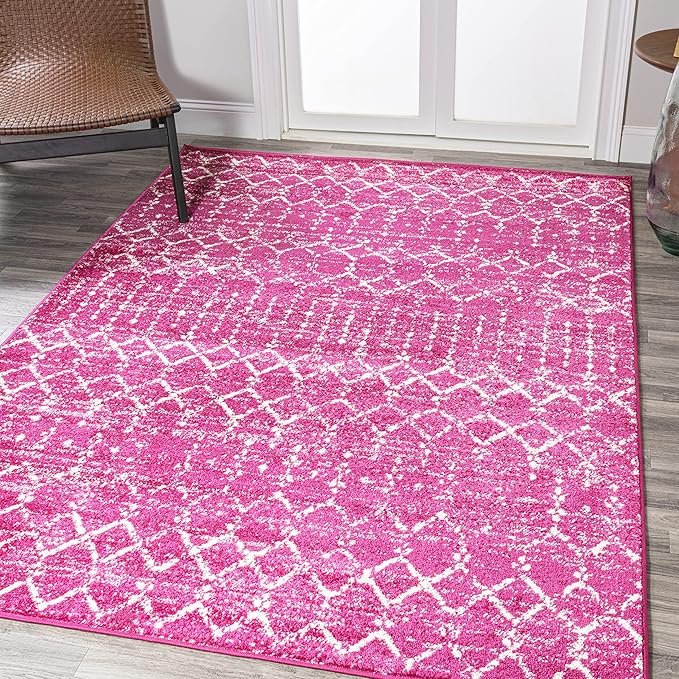 JONATHAN Y Boho Vintage Diamond Fuchsia/Ivory Indoor Area Rug 4X6 ft, Moroccan Hype for Living Room, Bedroom, Kitchen, Office, Easy-Cleaning, High Traffic, Pet-Friendly, Non-Shedding (MOH101G-4)
